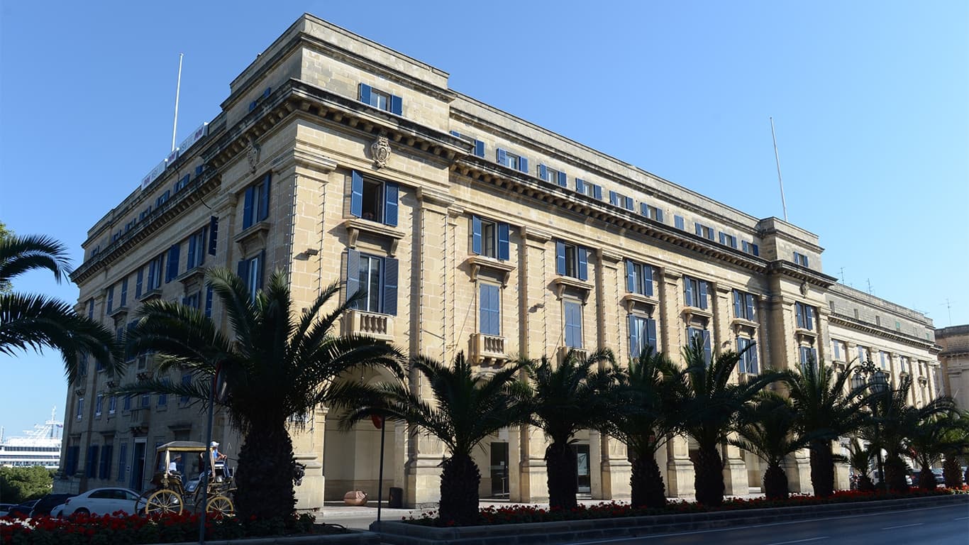 LSC Malta Hakkında 1